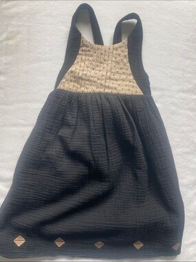 OAKS OF ACORN Girls Size 4Y Black Pinafore Dress with Beige Embroidered Yoke